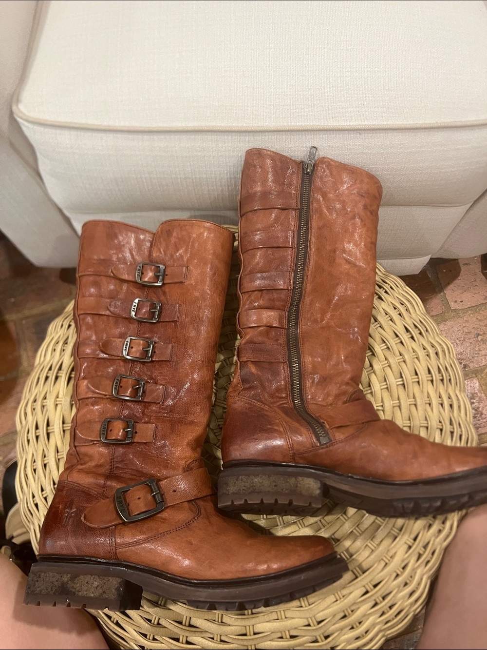 Frye Women's Valerie Shearling Sherpa Harness Boots - Picture 4 of 16